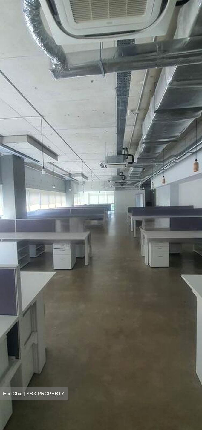 116 COMMONWEALTH CRESCENT (D3), Factory #458200701